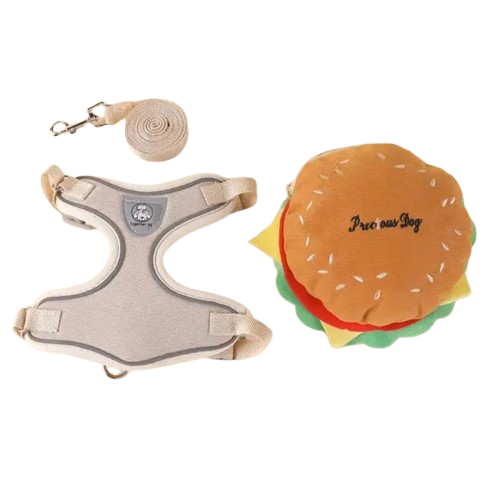 Harnais gris avec sac hamburger mcdo sur le dos et sa laisse assortie pour petit chien. Rรฉglable et confortable, convient aux petits chiens, chihuahuas, ou aux chats.