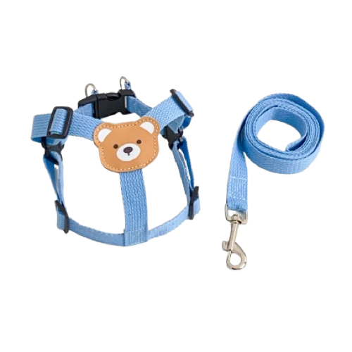 Harnais pour chiens fin bleu avec nounours sur le dos. Vendu avec sa Laisse assortie. Confortable, convient aux petits chiens, chihuahuas, ou aux chats. Vendu dans la boutique ยซย Mon Petit Chihuahuaย ยป