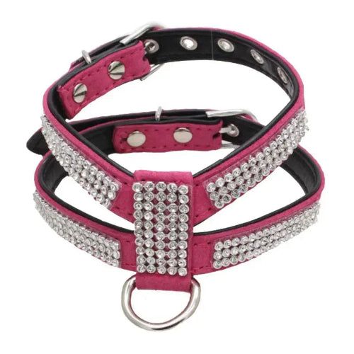 Harnais brillant fuchsia avec strass pour chiens. Confortable, convient aux petits chiens, chihuahuas, ou aux chats. Vendu dans la boutique ยซย Mon Petit Chihuahuaย ยป