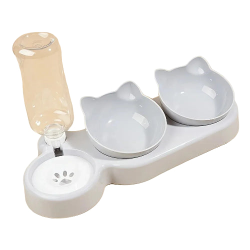 Gamelle triple gris avec réservoir d'eau et deux gamelles pour les croquettes et les pâtés pour un petit chien. Vendue sur la boutique Mon Petit Chihuahua. Convient aussi aux chats.