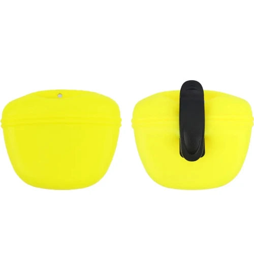 Boite jaune pour transporter les croquettes de votre Chihuahua. Pratique lors des promenades pour donner à manger à votre petit chien ou chat