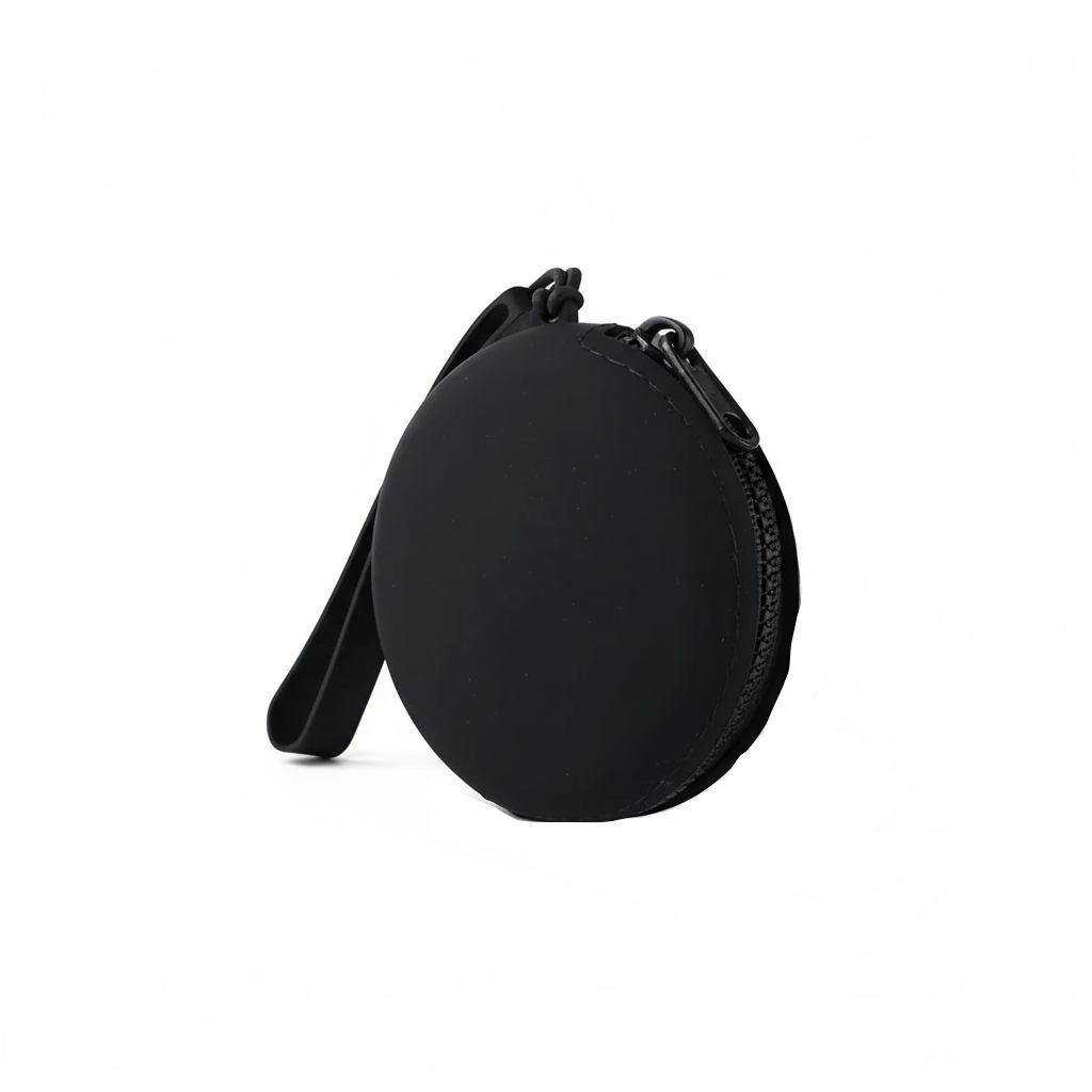 Dog Bowl: Travel pouch for kibble