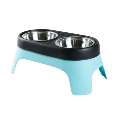 Gamelle double compartiment, surélevée, avec des bols en inox. Support en plastique résistant. Adaptée à tous les petits chiens et les chats. Vendue sur la boutique Mon Petit Chihuahua. Couleur noir et bleu