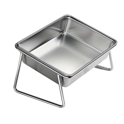 Grand bac en inox sur support incliné. Gamelle adaptée à tous les petits chiens et les chats. Vendue sur la boutique Mon Petit Chihuahua.