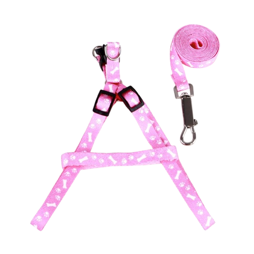 Harnais rose aux motifs os pour petit chien avec sa laisse assortie. Confortable, convient aux petits chiens, chihuahuas, ou aux chats.