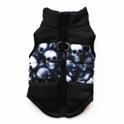 Chihuahua-Mantel: Schwarze Daunenjacke mit Totenkopfmuster