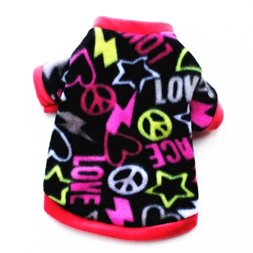 Pull pour Chihuahua rouge et noir motifs peace and love – Confortable, vêtement parfait pour garder votre petit chien ou chat au chaud