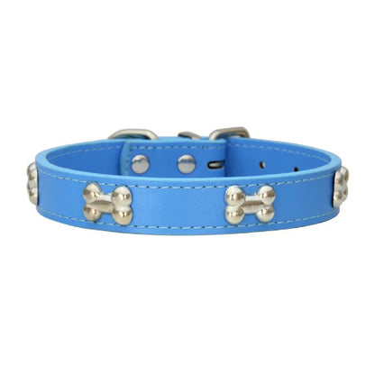 Collier pour Chihuahua en cuir bleu avec motifs os. Résistant pour offrir confort et sécurité à votre petit chien ou chat